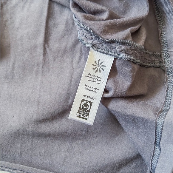 Athleta Outbound Long Sleeve Top (Size : S) - Picture 9 of 16